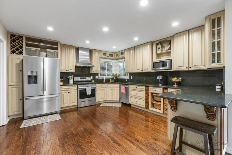 400feetandbelowrealestate (19)(1)